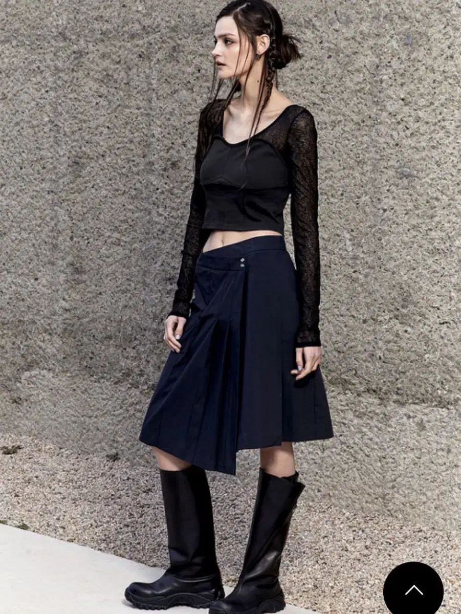 ☆韓国の人気☆【WOOALONG】☆Spin button pleats wrap skir.t☆ Spin button pleats wrap skirt NAVY | 브랜드 중고거래 플랫폼